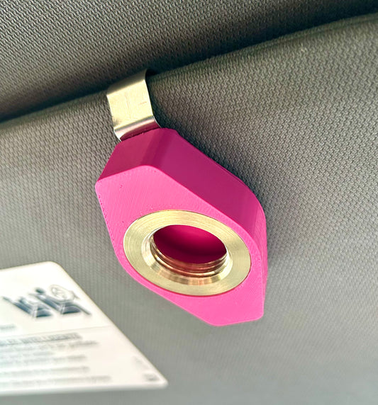 Pink PluggPal Drain Plug Visor Clip