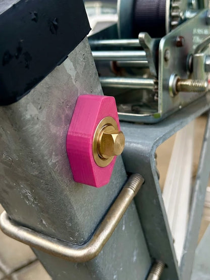Pink Magnetic PluggPal